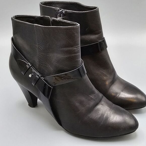 Cole Haan Nike Air Calixta Black Leather Zip Harness Ankle Boots Size 8.5B - Picture 1 of 10